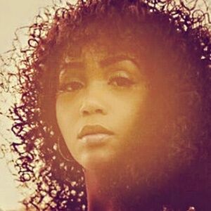 Meet your Posher, Rae former Stylist